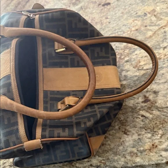 Fendi Black and Tan Tote Bag - Picture 3 of 11